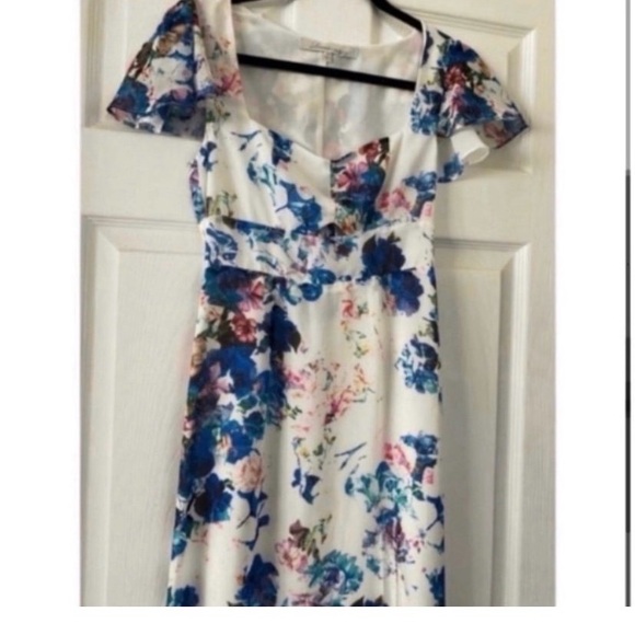 REVOLVE Lovers and Friends White Floral Maxi Dress - Picture 7 of 8